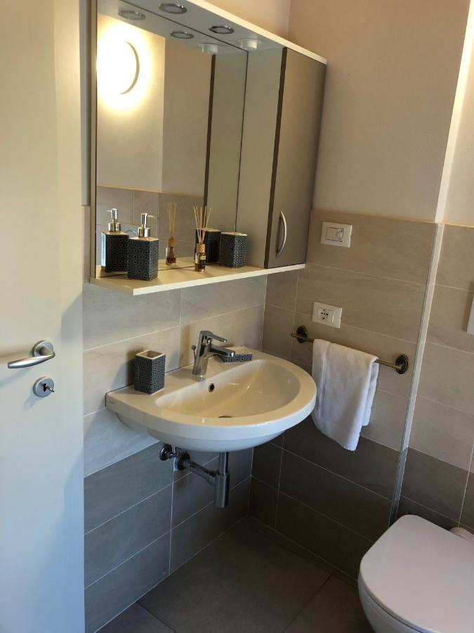 La Casa Della Ada Hotel Castelnuovo del Garda Kültér fotó