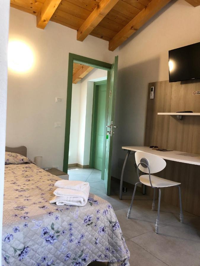 La Casa Della Ada Hotel Castelnuovo del Garda Kültér fotó
