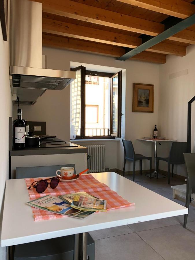La Casa Della Ada Hotel Castelnuovo del Garda Kültér fotó